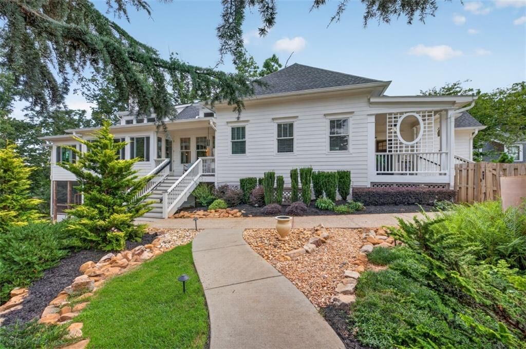 Property Photo:  5960 Nachoochee Trail  GA 30542 