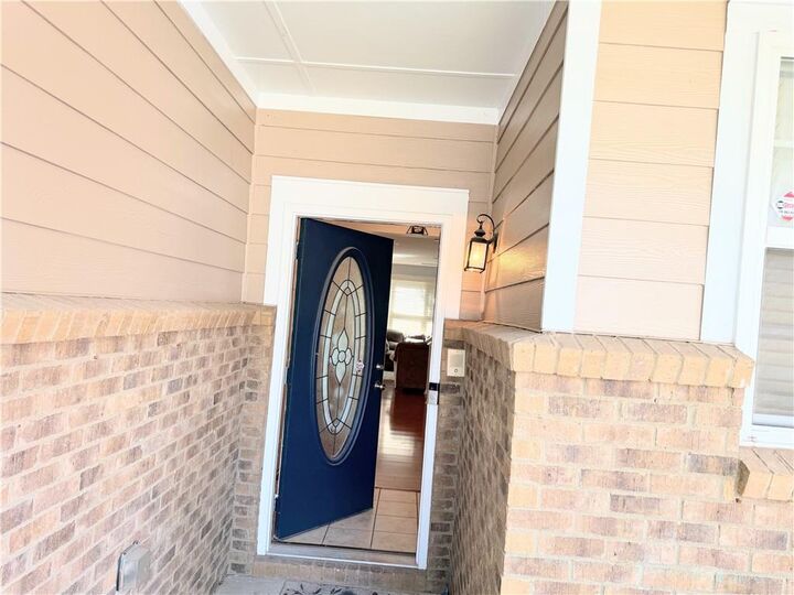Property Photo: 1075 Brittania Road GA 30083