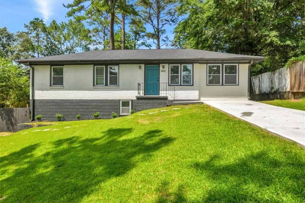 Property Photo:  662 Melrose Drive  GA 30297 