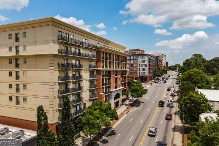 Property Photo: 250 Broad Street 706 GA 30601
