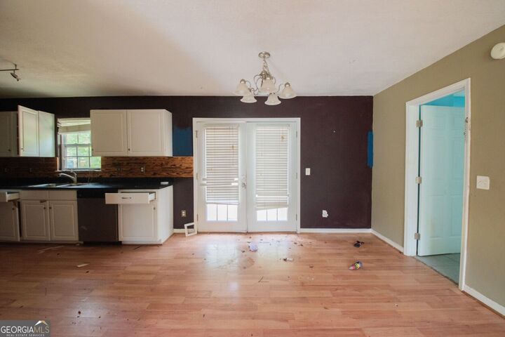 Property Photo: 704 S May Street GA 31548