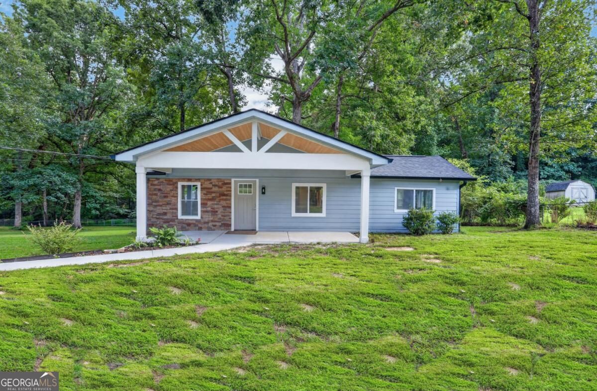 Property Photo: 1374 Shangrila Circle GA 30296