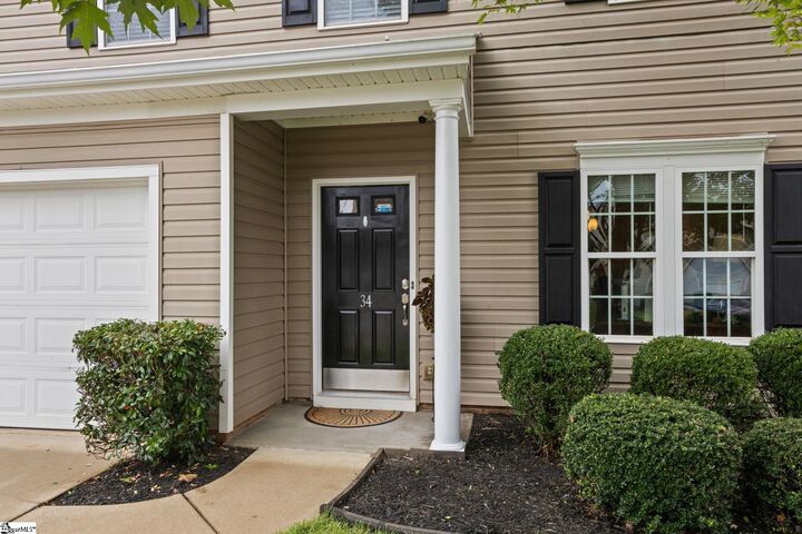 Property Photo: 34 Madeline Circle SC 29687