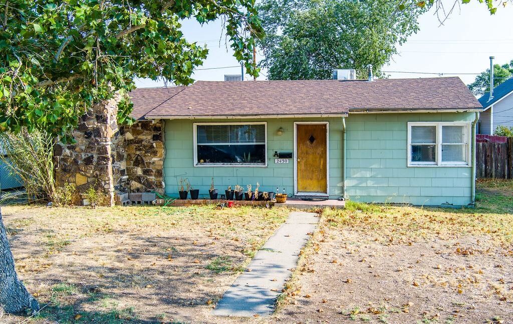 Property Photo: 2430 Bunting Avenue CO 81501