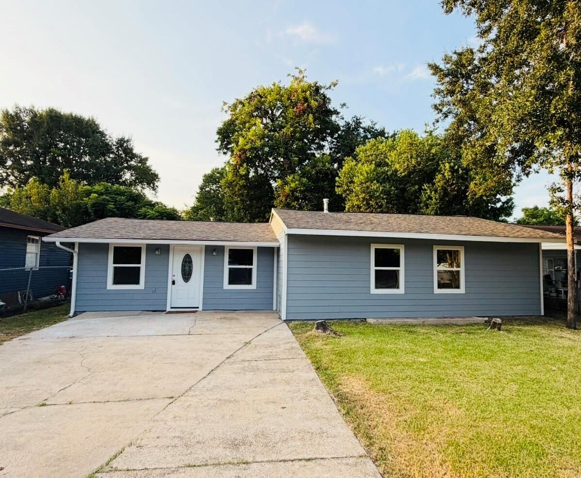 Property Photo:  7115 Palmetto Street  TX 77087 