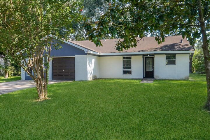 Property Photo:  12315 Maxim Drive  TX 77065 