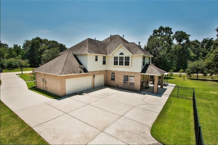 Property Photo:  30434 E Legends Trail Drive  TX 77386 