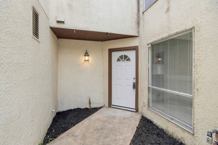 Property Photo:  20315 Sunny Shores Drive B  TX 77346 