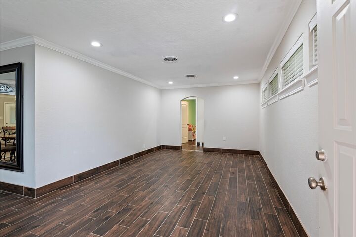 Property Photo: 1803 Edgehill Road TX 77502