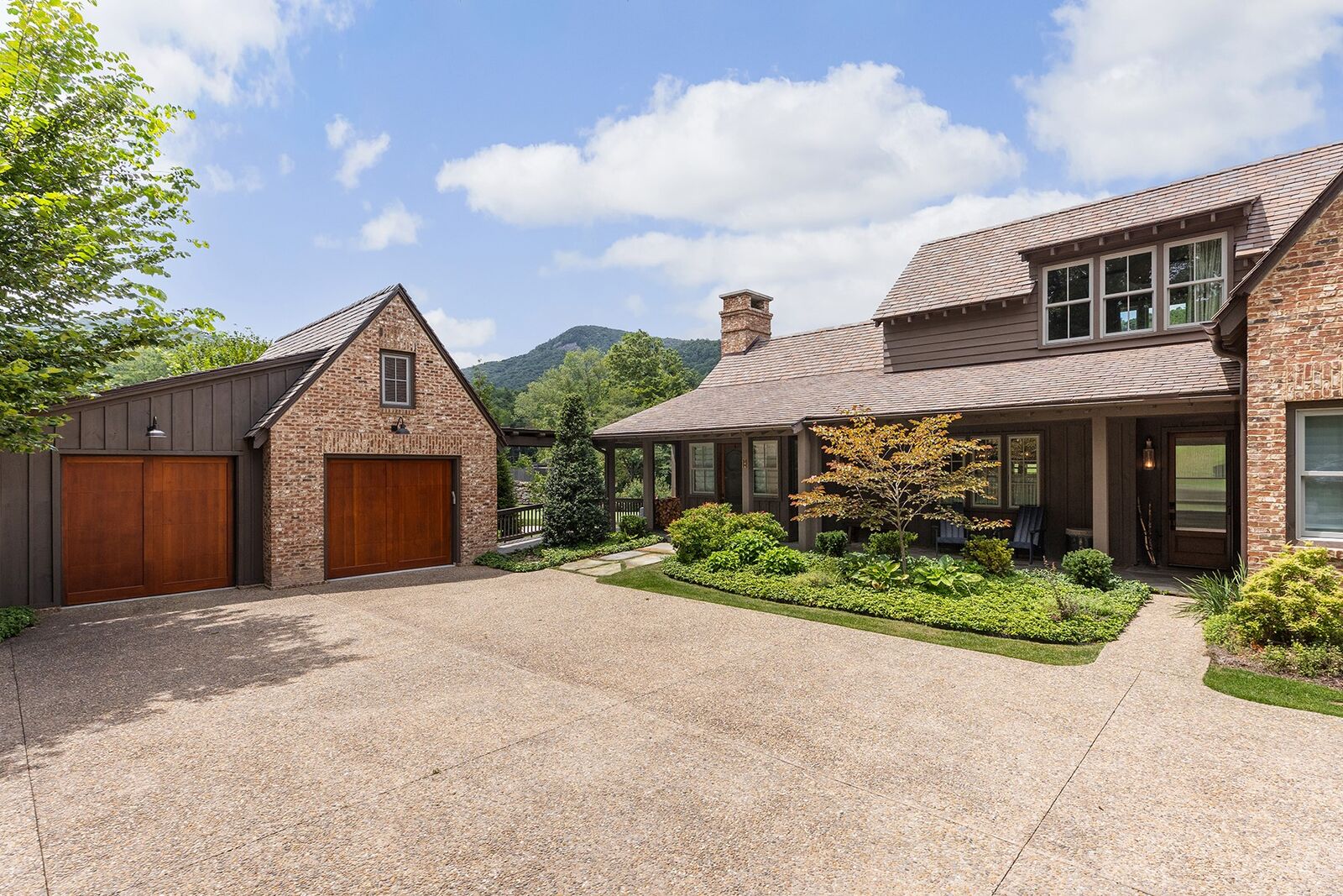 Property Photo:  106 Jupiter Lane  NC 28717 