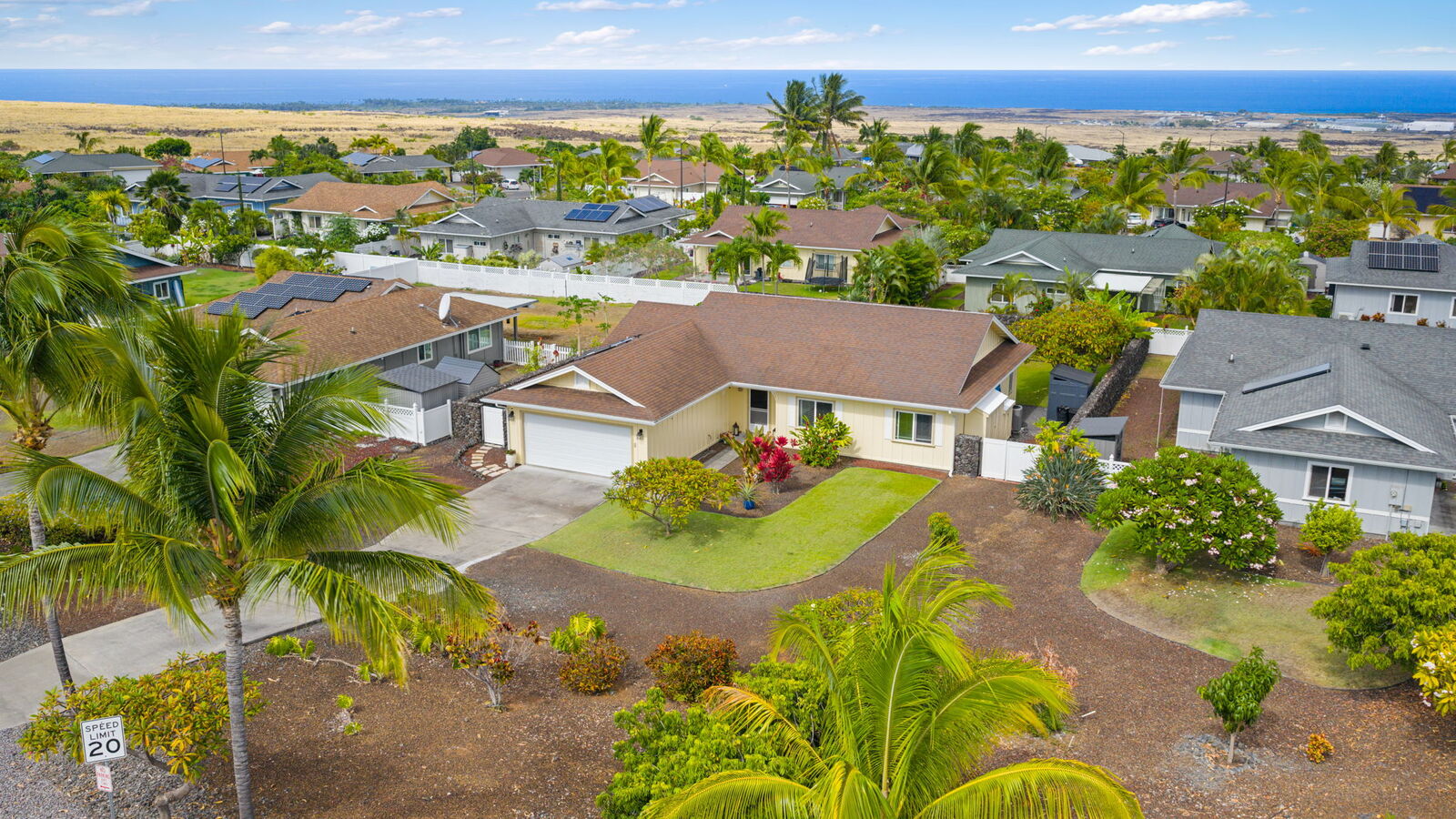 Property Photo:  73-4356 Waipahe St  HI 96740 