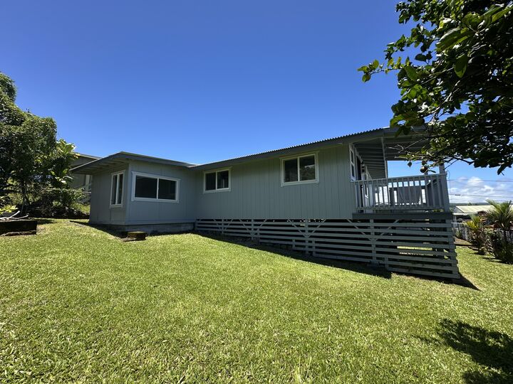 Property Photo:  403 Iloko St  HI 96720 