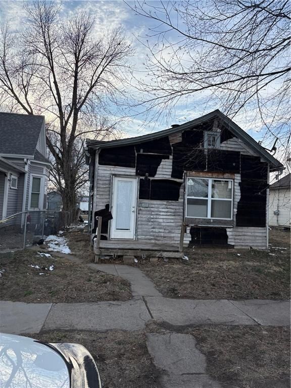 Property Photo: 3010 S 19th Street MO 64503