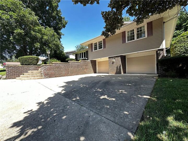 Property Photo: 3343 Chatham Avenue MO 64506