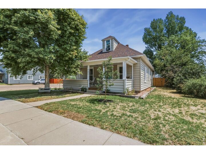 Property Photo:  131 Park Ave  CO 80615 