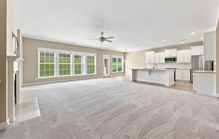 Property Photo: 335 Manitoba Lane KY 40515
