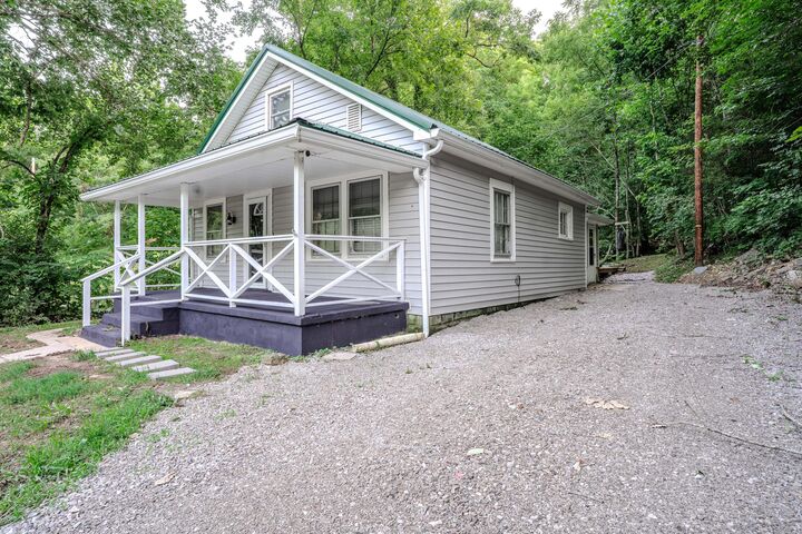 Property Photo:  3955 Bald Knob Road  KY 40601 