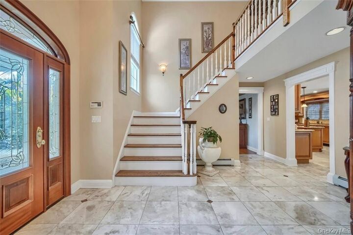 Property Photo:  5 Dunderberg Road  NY 10986 