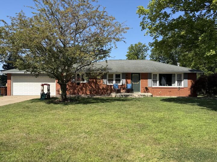 Property Photo: 893 Dresden OH 44905