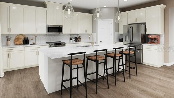 Property Photo:  12813 Dockyard Trail  FL 34221 