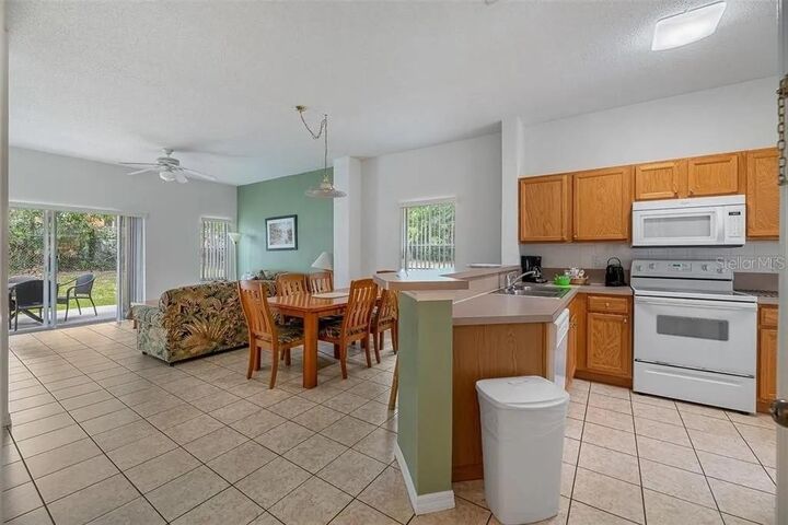 Property Photo:  1055 Park Ridge Circle  FL 34746 