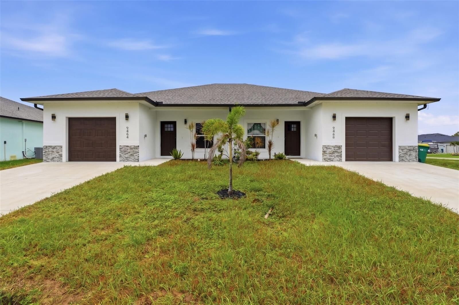 Property Photo: 9464 Panama Circle FL 33981