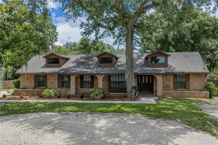 Property Photo:  501 Bryan Road  FL 33511 