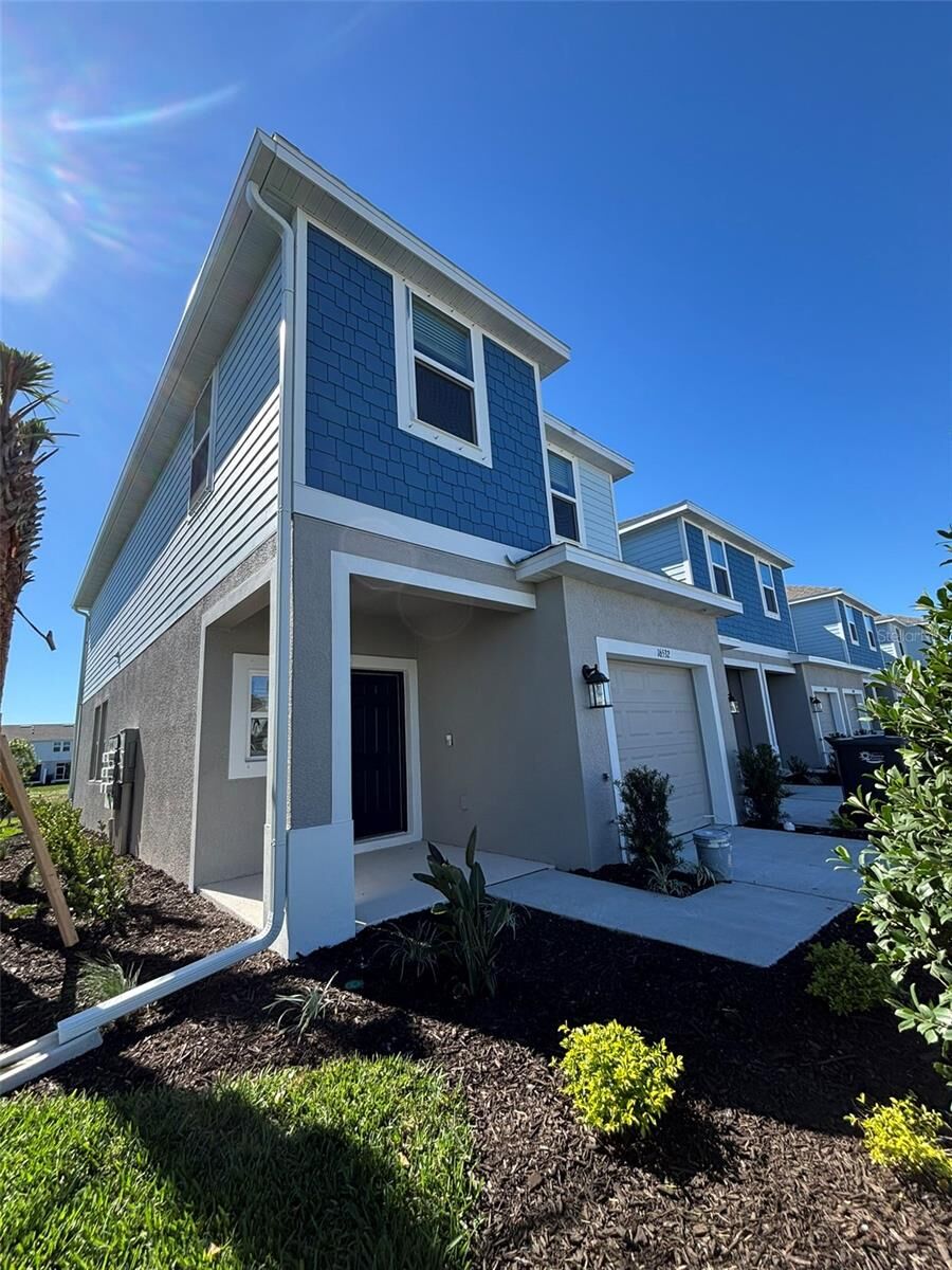 Property Photo:  16532 Bergamo Place  FL 34211 
