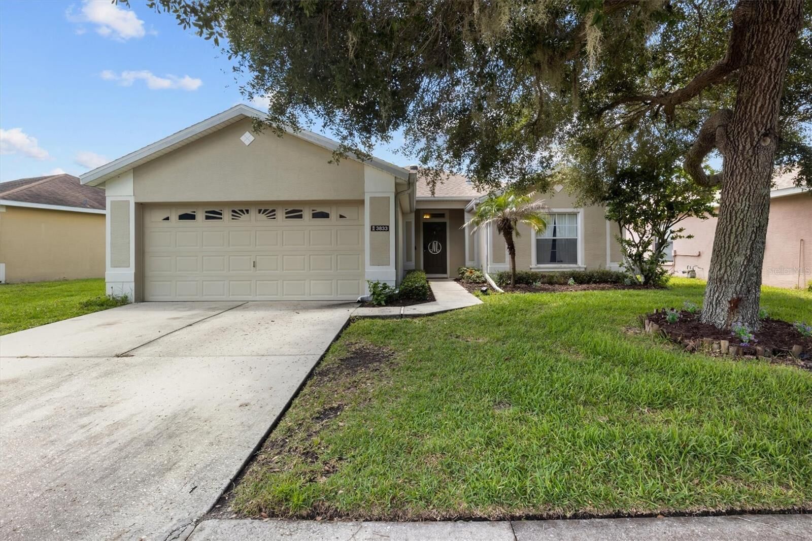 Property Photo: 3833 Whistlewood Circle FL 33811