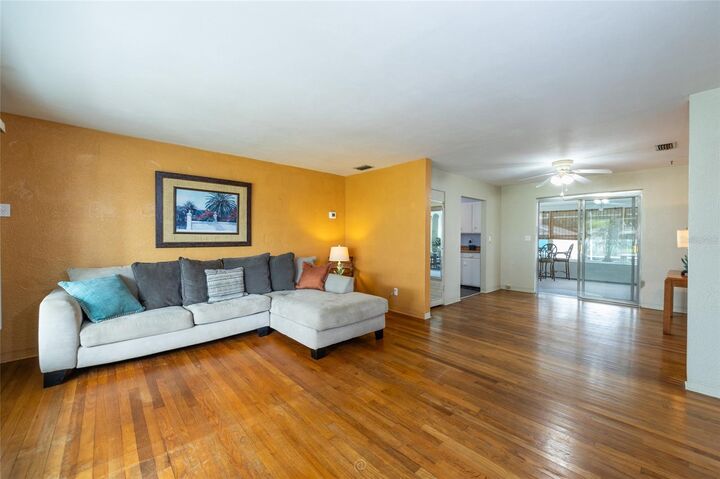 Property Photo:  1256 Bel Aire Drive  FL 32118 