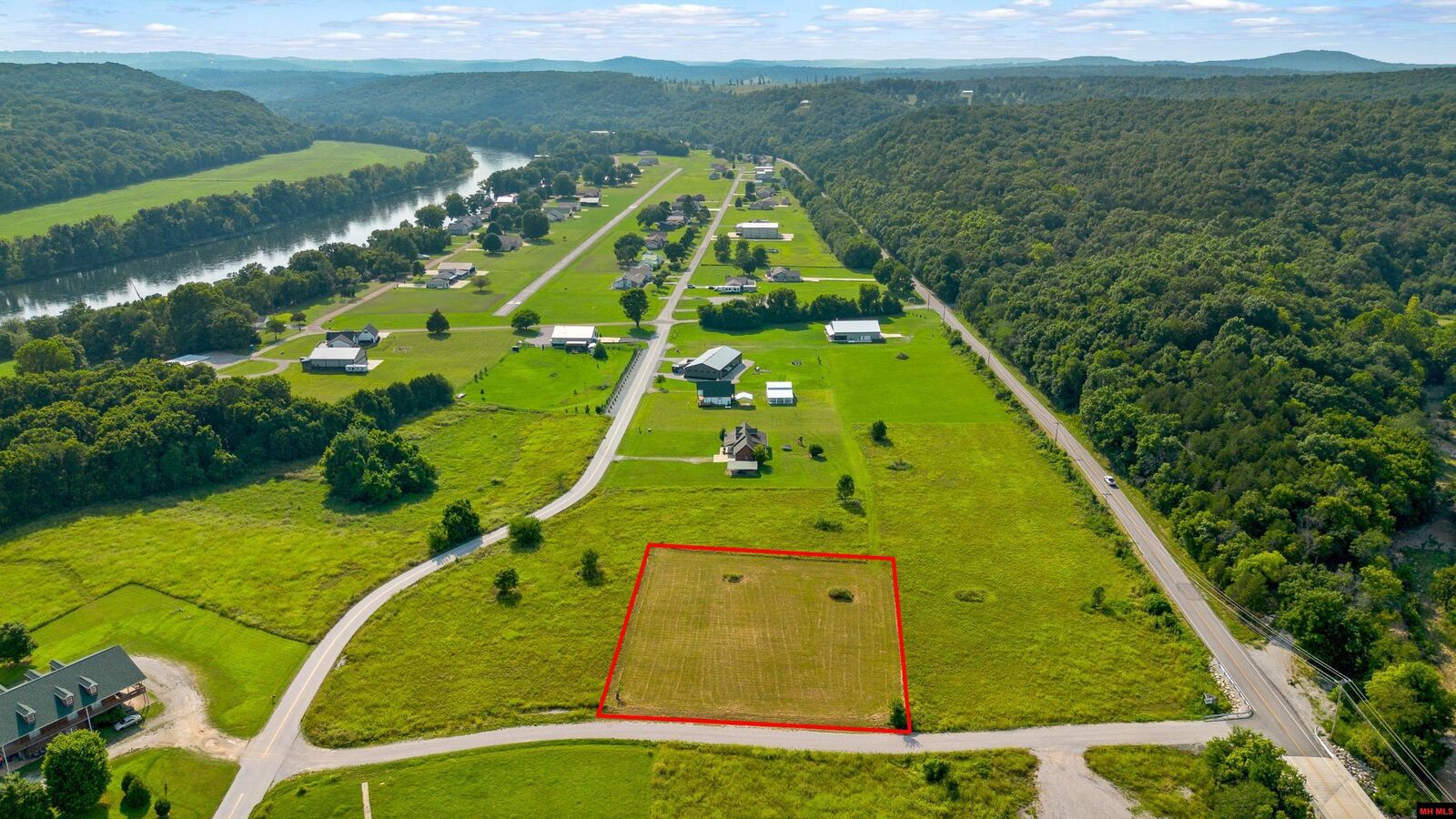 Property Photo: 002-11211-001 Brown Lane AR 72626