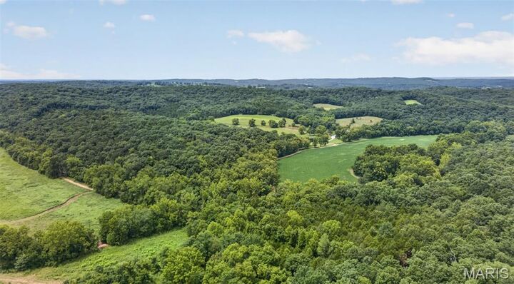 Property Photo:  267 Johns Lane  MO 65024 