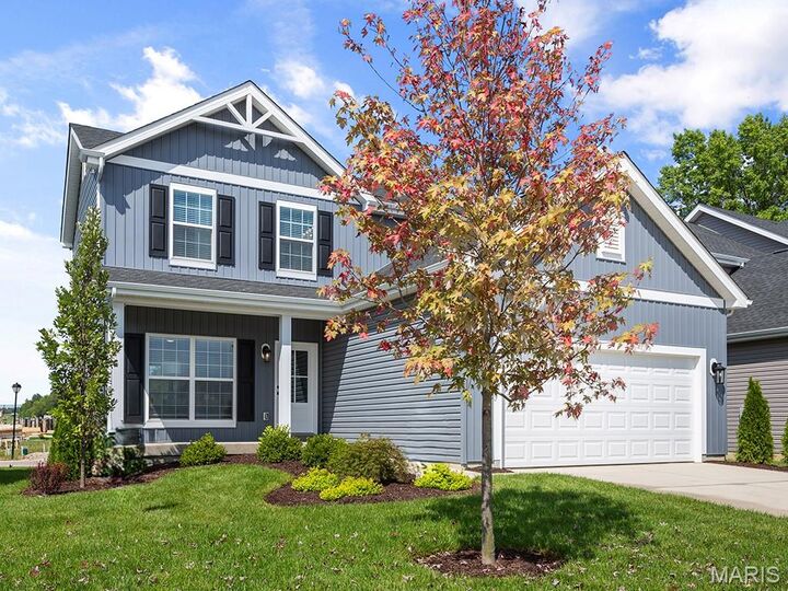Property Photo:  2 Sterling At Walnut Hills  MO 65109 