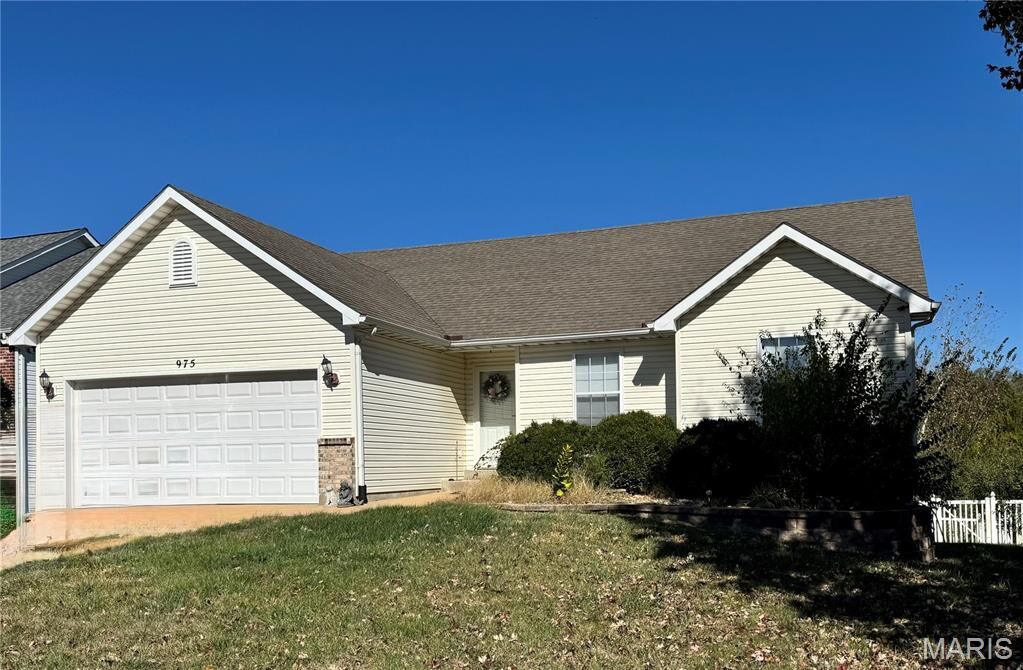 Property Photo: 975 William And Mary Court MO 63012