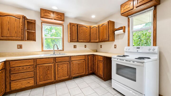 Property Photo:  6278 Brooklyn Road  MI 49201 