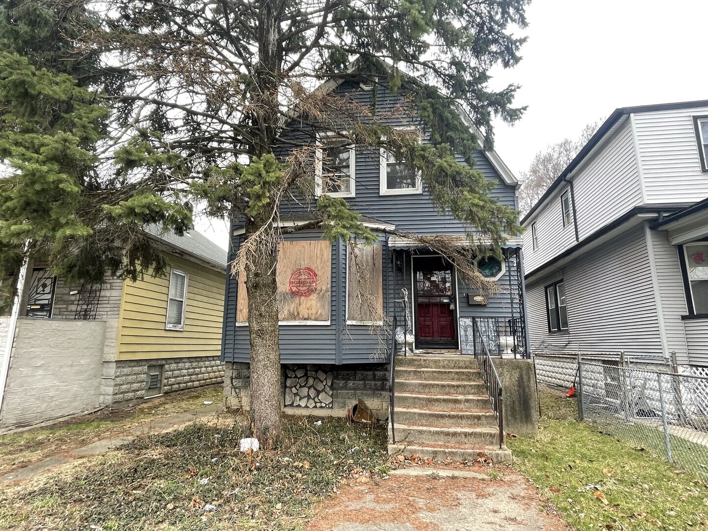 Property Photo:  8816 S Lowe Avenue  IL 60620 