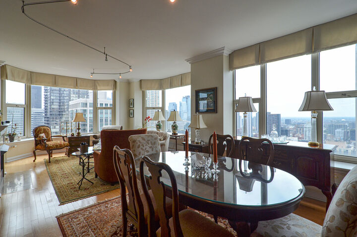Property Photo:  25 E Superior Street 3701  IL 60611 