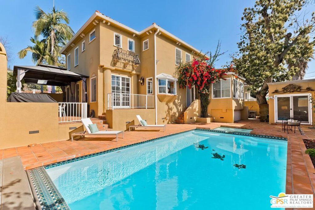 Property Photo:  404 E Randolph Street  CA 91207 