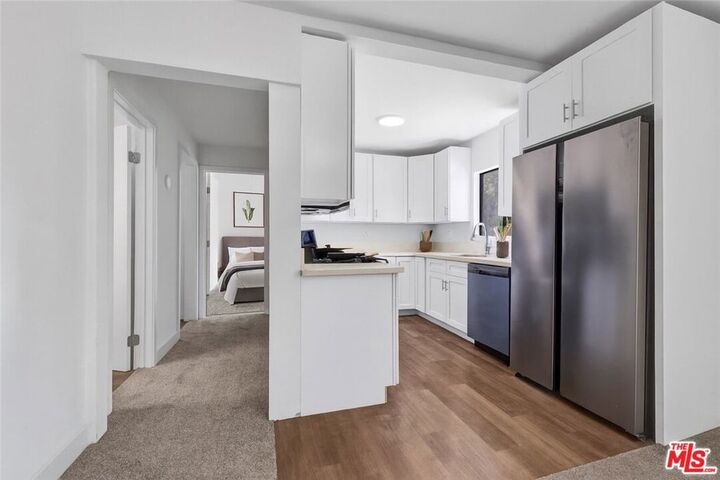 Property Photo:  2625 San Marino Street  CA 90006 
