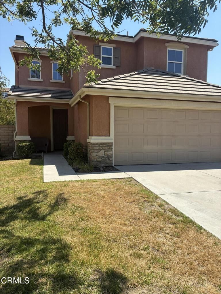 Property Photo:  28360 Maitland Lane  CA 91350 