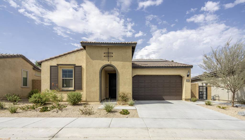 Property Photo: 39810 Felicita Parkway CA 92211