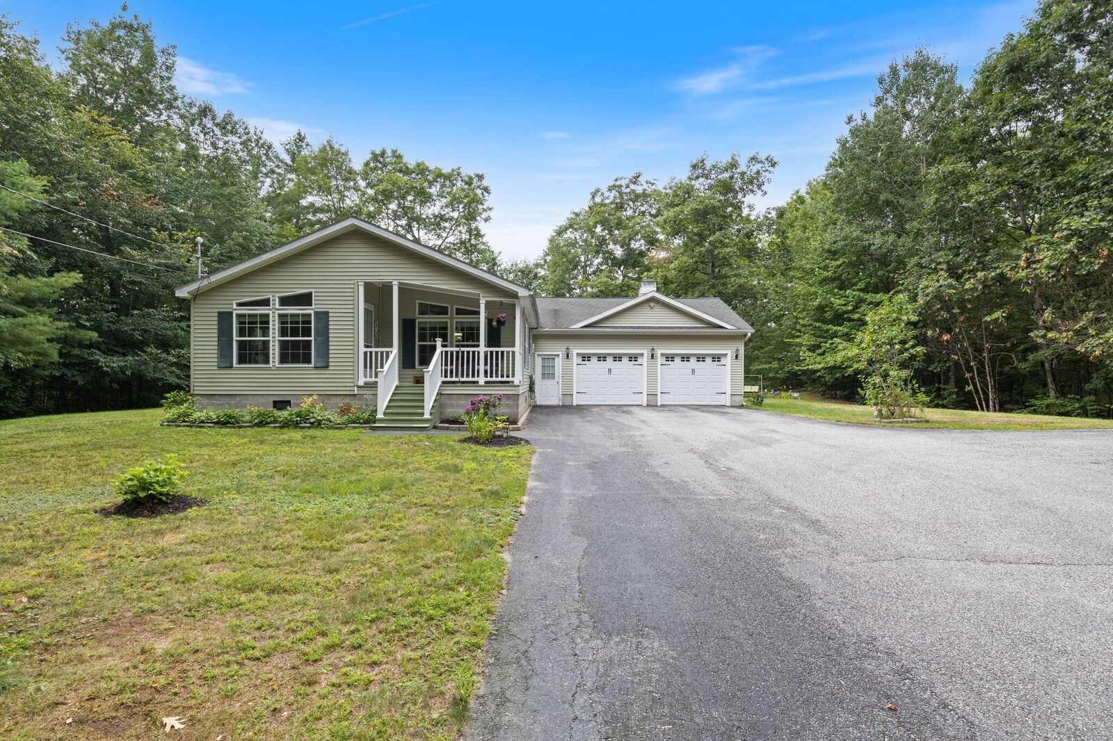 Property Photo: 99 Cooks Mills Road ME 04048