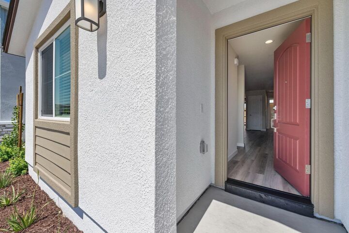 Property Photo: 465 Quarto Drive CA 95380