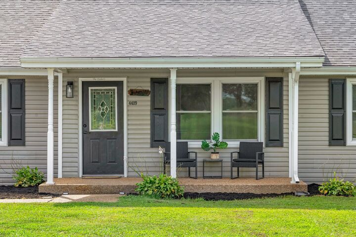 Property Photo: 4409 Thomasville Rd TN 37035