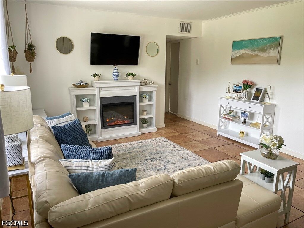 Property Photo: 1612 Coronado Road FL 33901