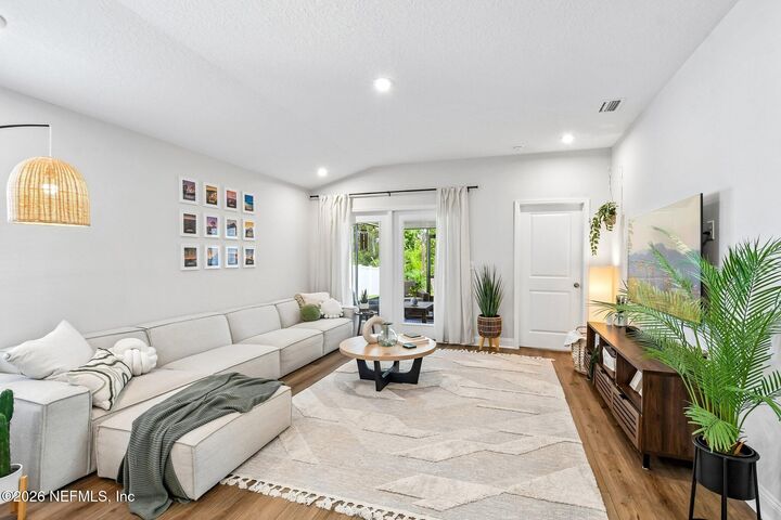 Property Photo:  12924 Holsinger Boulevard  FL 32256 