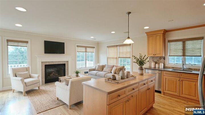 Property Photo: 784 Kinderkamack Road 4 NJ 07661