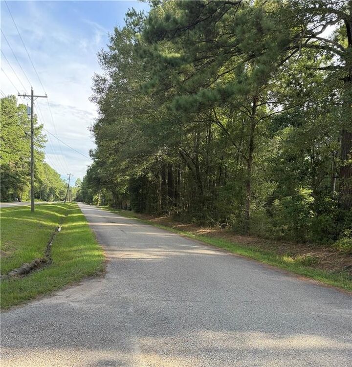 Property Photo: Lot 5 Hillcrest Boulevard LA 70420