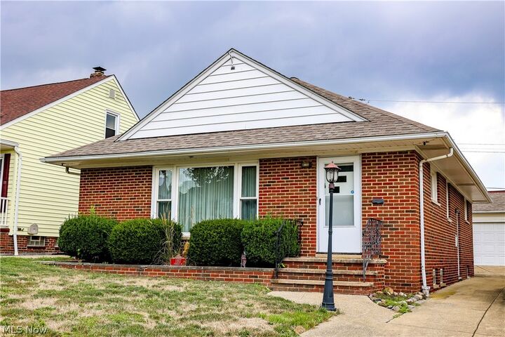 Property Photo: 11517 Fordham Road OH 44125