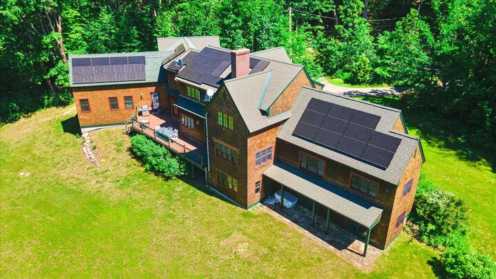 Property Photo: 662 Hurricane Road NH 03431